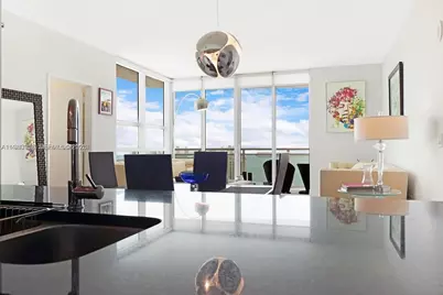 950 Brickell Bay Dr #3710, Miami, FL 33131 - Photo 15