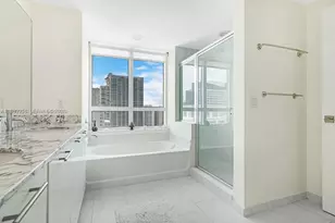 950 Brickell Bay Dr, Miami, FL 33131 - Photo 29