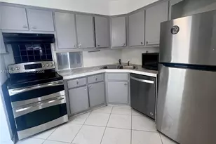 1540 NE 191st St, Miami, FL 33179 - Photo 1