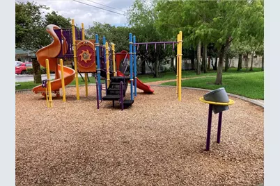 4751 NW 9th Dr #4751, Plantation, FL 33317 - Photo 17