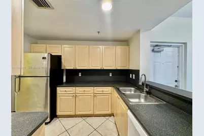 6520 NW 114th Ave #1601, Doral, FL 33178 - Photo 21