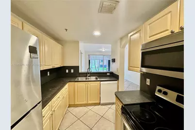 6520 NW 114th Ave #1601, Doral, FL 33178 - Photo 25