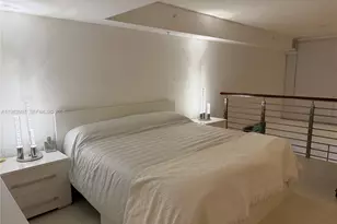 41 SE 5th St, Miami, FL 33131 - Photo 9