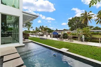 2217 NE 17th Ter, Wilton Manors, FL 33305 - Photo 59