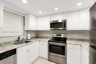 9430 Live Oak Pl, Davie, FL 33324 - Photo 3