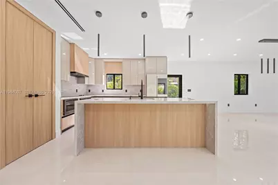 12335 Griffing Blvd, North Miami, FL 33161 - Photo 11