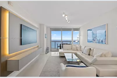 6799 Collins Ave #1404, Miami Beach, FL 33141 - Photo 1