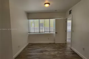 557 Michigan Ave, Miami Beach, FL 33139 - Photo 21