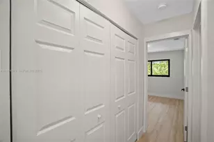 28015 SW 143rd Ct, Homestead, FL 33033 - Photo 15