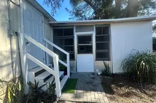 11840 Cove Pl, Boca Raton, FL 33428 - Photo 9