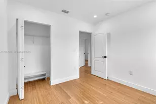 14848 SW 180th St, Miami, FL 33187 - Photo 21