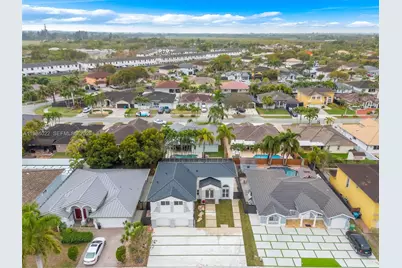 14848 SW 180th St, Miami, FL 33187 - Photo 35