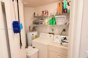 10233 NW 9 St, Miami, FL 33172 - Photo 3