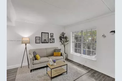 3603 Townhouse Ct, West Palm Beach, FL 33407 - Photo 3