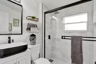 3603 Townhouse Ct, West Palm Beach, FL 33407 - Photo 15