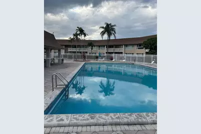 7450 Miami Lakes Dr #C109, Miami Lakes, FL 33014 - Photo 9