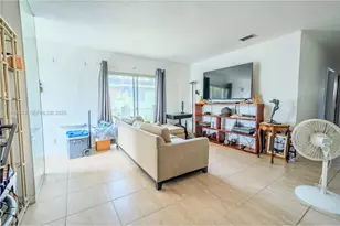 5721 SW 37th St, West Park, FL 33023 - Photo 15