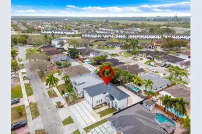 14848 SW 180th St, Miami, FL 33187 - Photo 11