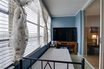 2841 Somerset Dr #318, Lauderdale Lakes, FL 33311 - Photo 3