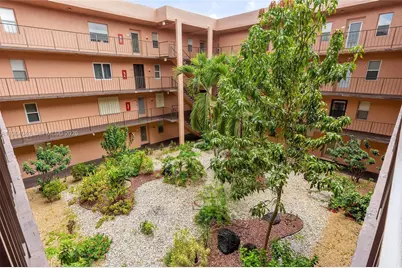 2841 Somerset Dr #318, Lauderdale Lakes, FL 33311 - Photo 9