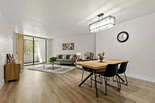 10852 N Kendall Dr, Miami, FL 33176 - Photo 9