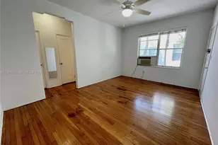 1030 Jefferson Ave, Miami Beach, FL 33139 - Photo 3