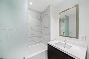 851 NE 1st Ave, Miami, FL 33132 - Photo 17