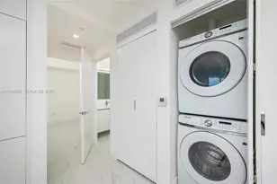 700 NE 24th St, Miami, FL 33137 - Photo 31