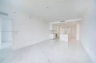 700 NE 24th St, Miami, FL 33137 - Photo 13