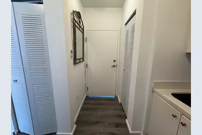 810 7th St #207, Miami Beach, FL 33139 - Photo 11