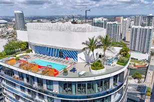 45 SW 9th St, Miami, FL 33130 - Photo 33