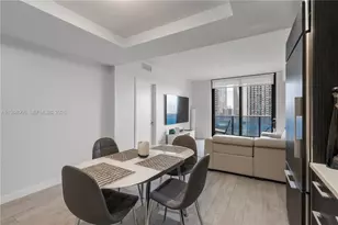 45 SW 9th St, Miami, FL 33130 - Photo 9