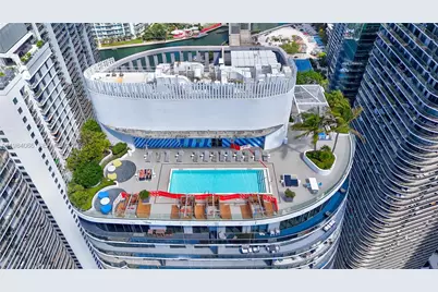 45 SW 9th St #1405, Miami, FL 33130 - Photo 35