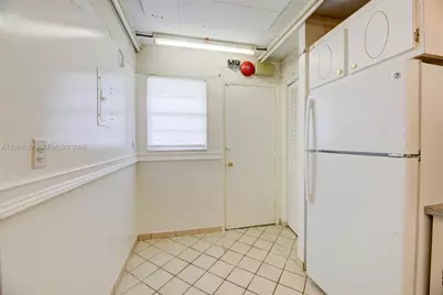 1680 NE 191st St #107-2, Miami, FL 33179 - Photo 19