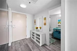 19201 Collins Ave, Sunny Isles Beach, FL 33160 - Photo 11