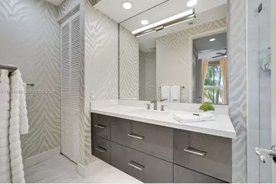 899 Spinnaker Dr W, Hollywood, FL 33019 - Photo 67