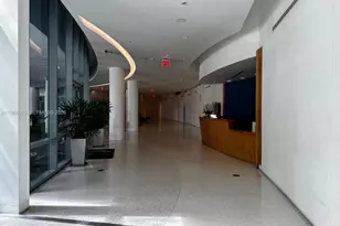 601 NE 36th St, Miami, FL 33137 - Photo 23