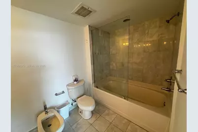 601 NE 36th St #1808, Miami, FL 33137 - Photo 9