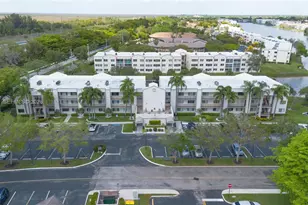 10834 W Clairmont Cir, Tamarac, FL 33321 - Photo 31