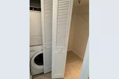 20850 San Simeon Way #107-5, Miami, FL 33179 - Photo 11