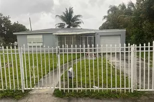 1070 NW 147th St, Miami, FL 33168 - Photo 7