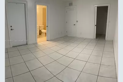 17000 NW 67th Ave #437, Hialeah, FL 33015 - Photo 11