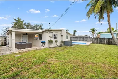 5721 SW 38 Ct #5721, Davie, FL 33314 - Photo 17