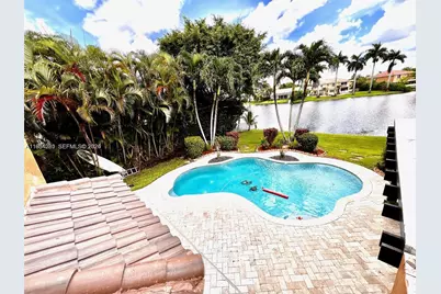 19909 SW 7th Pl, Pembroke Pines, FL 33029 - Photo 23