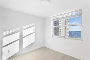 770 Claughton Island Dr, Miami, FL 33131 - Photo 15