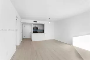 770 Claughton Island Dr, Miami, FL 33131 - Photo 9