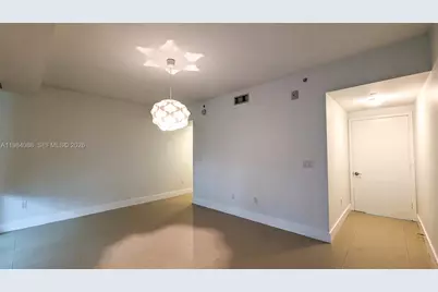 6000 Collins Ave #111, Miami Beach, FL 33140 - Photo 25