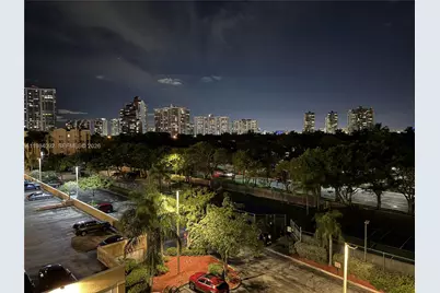 19701 E Country Club Dr #5601, Aventura, FL 33180 - Photo 19