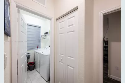 141 NE 24th Ave, Homestead, FL 33033 - Photo 29