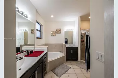 141 NE 24th Ave, Homestead, FL 33033 - Photo 17